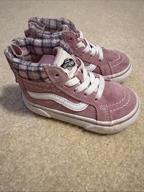Vans High-Top Sneakers in Pink Suede with Plaid Collar for Toddlers Size 5